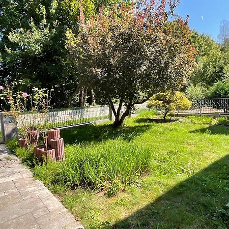 Messe-Apartment, 4 Schlafzimmer, 80 Qm, Garten - 6 Km Zur Messe, Verkehrsguenstig, Ruhig, Parkplaetze 纽伦堡 外观 照片
