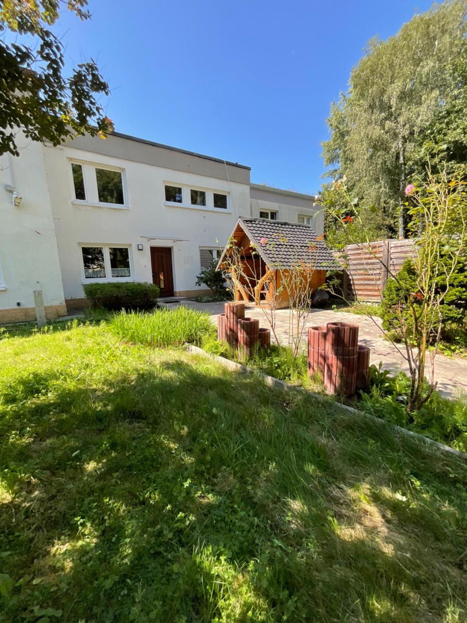 Messe-Apartment, 4 Schlafzimmer, 80 Qm, Garten - 6 Km Zur Messe, Verkehrsguenstig, Ruhig, Parkplaetze 纽伦堡 外观 照片